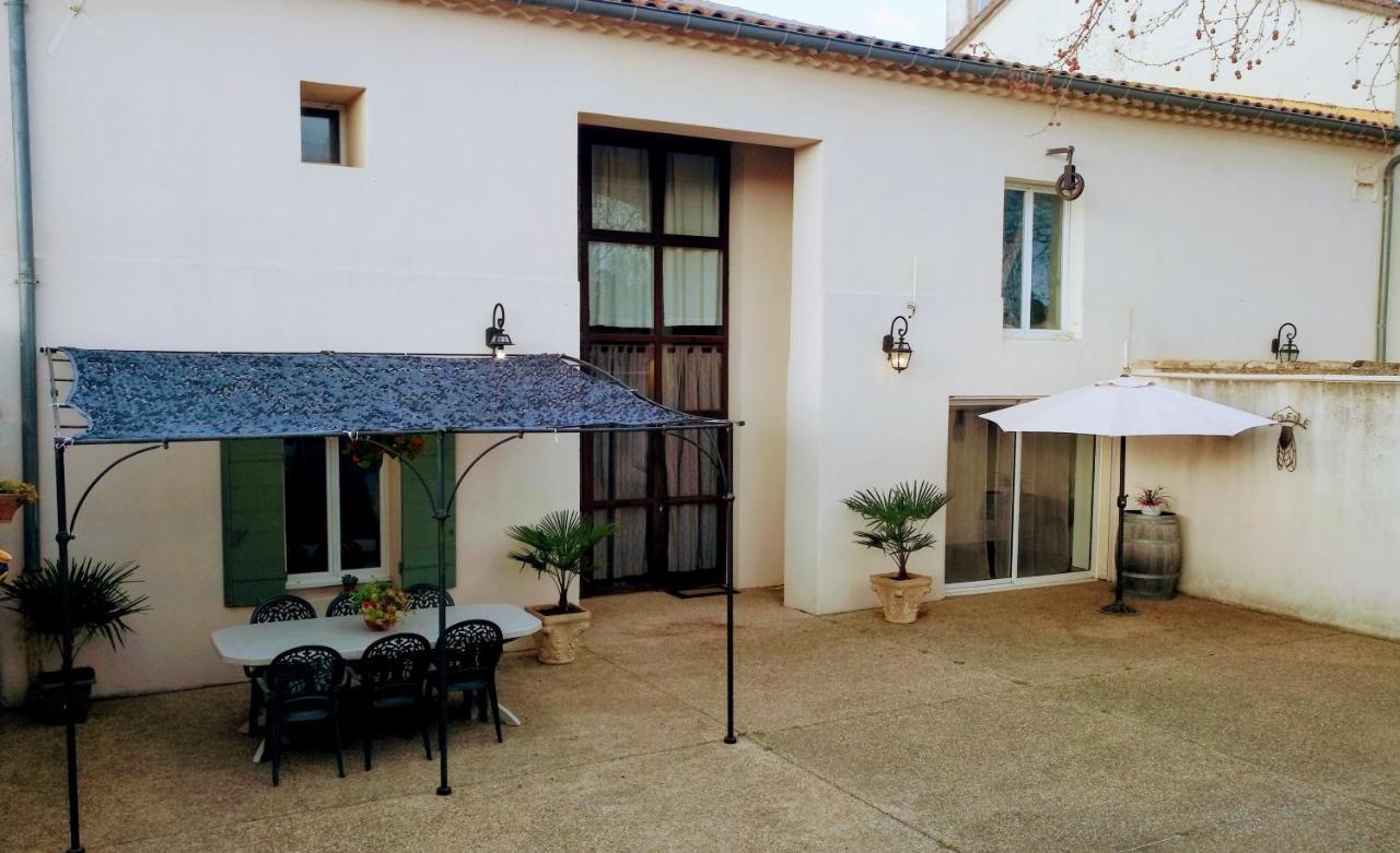 Les Gites Du Mas Canillac Chateaurenard Exterior photo