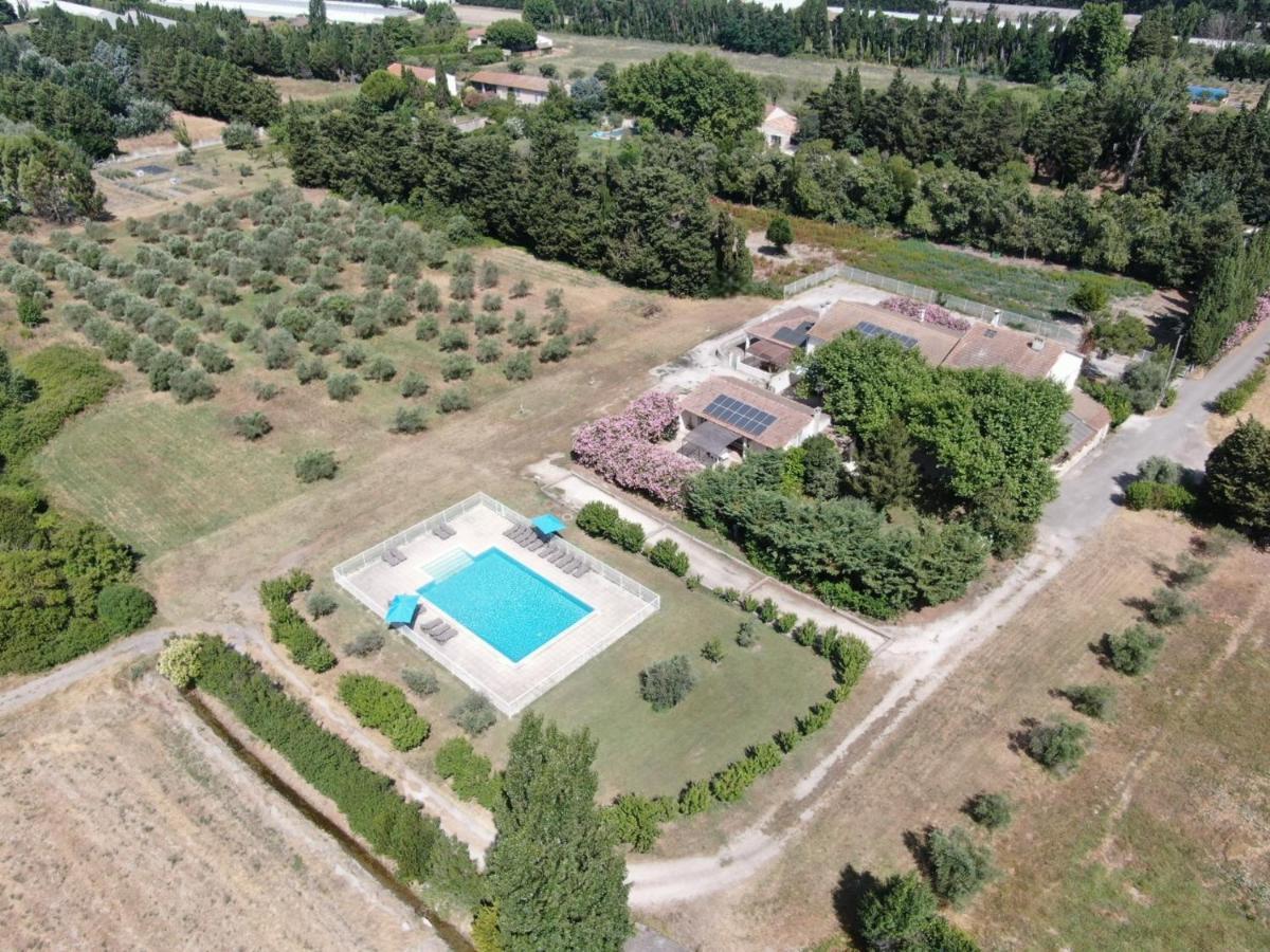 Les Gites Du Mas Canillac Chateaurenard Exterior photo