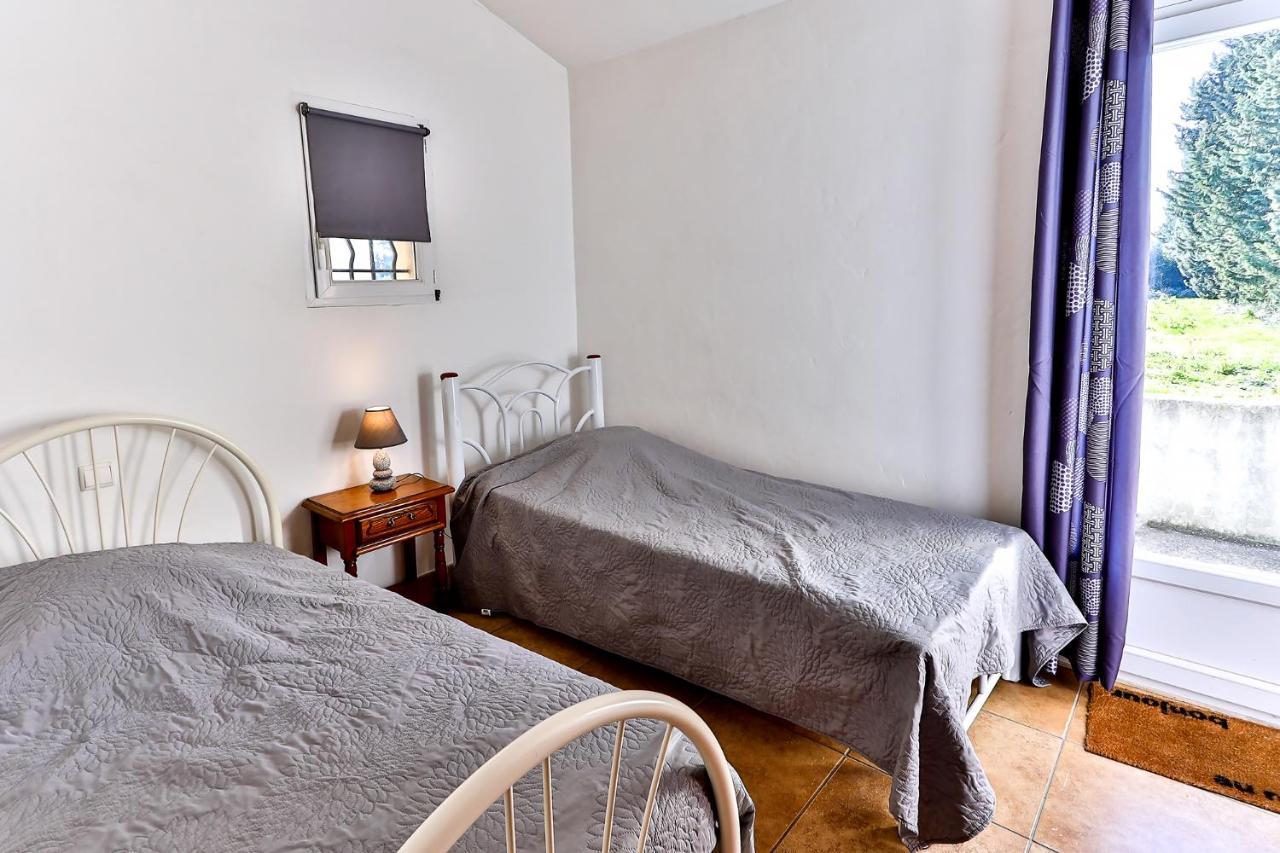 Les Gites Du Mas Canillac Chateaurenard Exterior photo